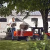 Tondeuse frontale sans fil Husqvarna R 112iC avec plateau de coupe Combi 85, batterie et chargeur - modèle 2025-Neuf – Image 4
