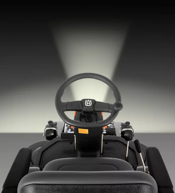 Tondeuse frontale professionnelle à quatre roues Husqvarna R 420TsX AWD appareil de base sans tondeuse - modèle 2025-Neuf – Image 12