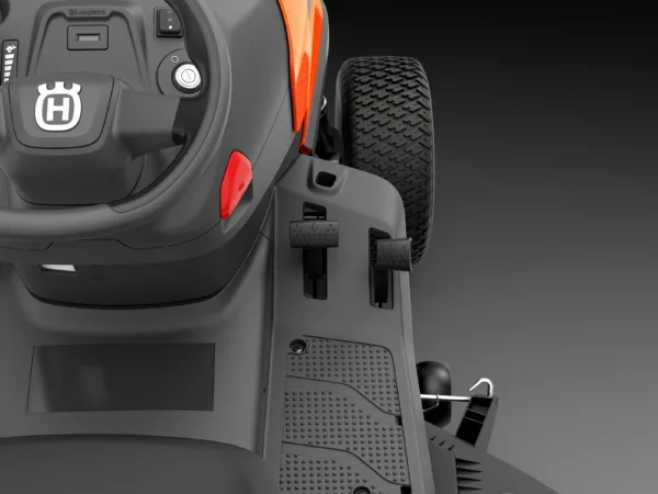 Tracteur tondeuse Husqvarna TC 220T - modèle 2025-Neuf – Image 16
