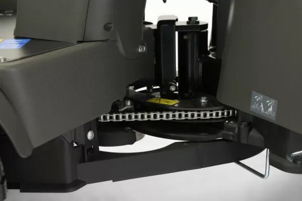 Tondeuse frontale Stiga Park 500 WX transmission intégrale - appareil de base sans tondeuse - modèle 2025-Neuf – Image 6